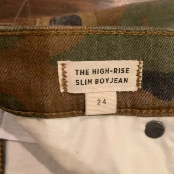 Like new Madewell Camouflage jeans size 24. Still has string from tag Never worn - Picture 2 of 4